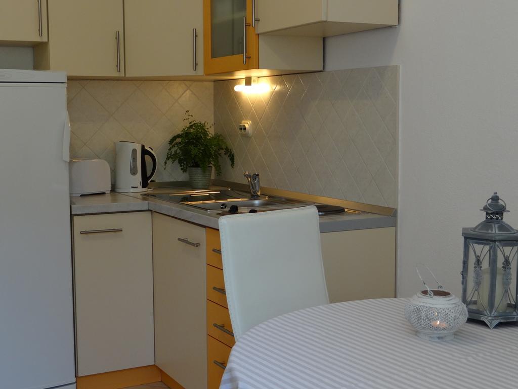 Apartments Iris Hvar Town Quarto foto
